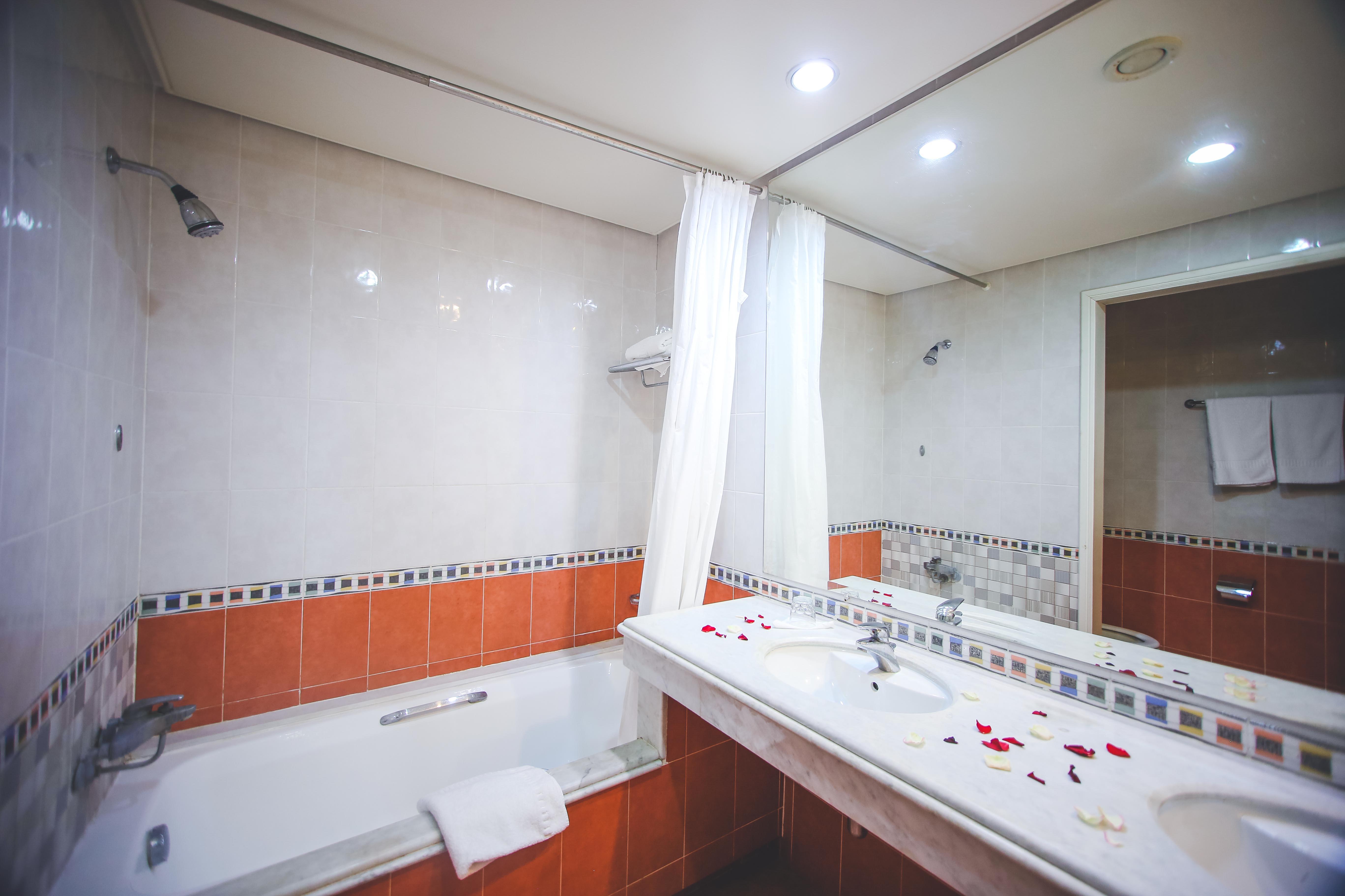 Hotel Menzeh Dalia Meknes Exterior photo