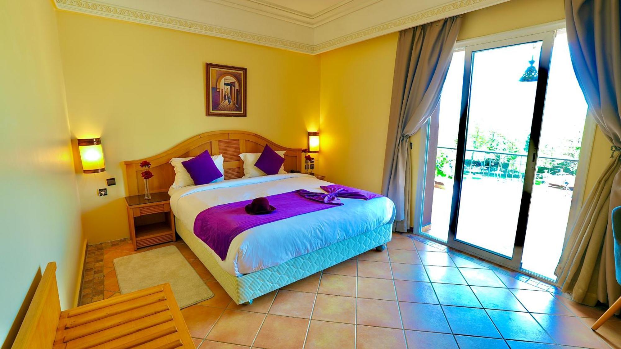 Hotel Menzeh Dalia Meknes Exterior photo